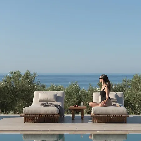Lioterra Estate, 1,5acres Inspired By Earth & Sea, By Thinkvilla Willa Retimno