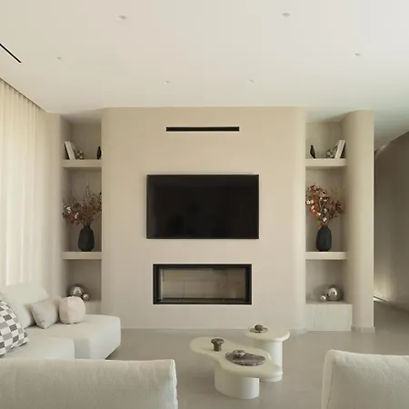 Lioterra Estate, 1,5acres Inspired By Earth & Sea, By Thinkvilla * レティムノ