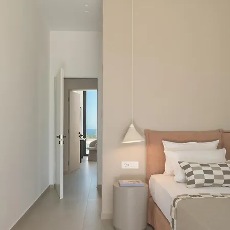 Lioterra Estate, 1,5acres Inspired By Earth & Sea, By Thinkvilla Willa Retimno
